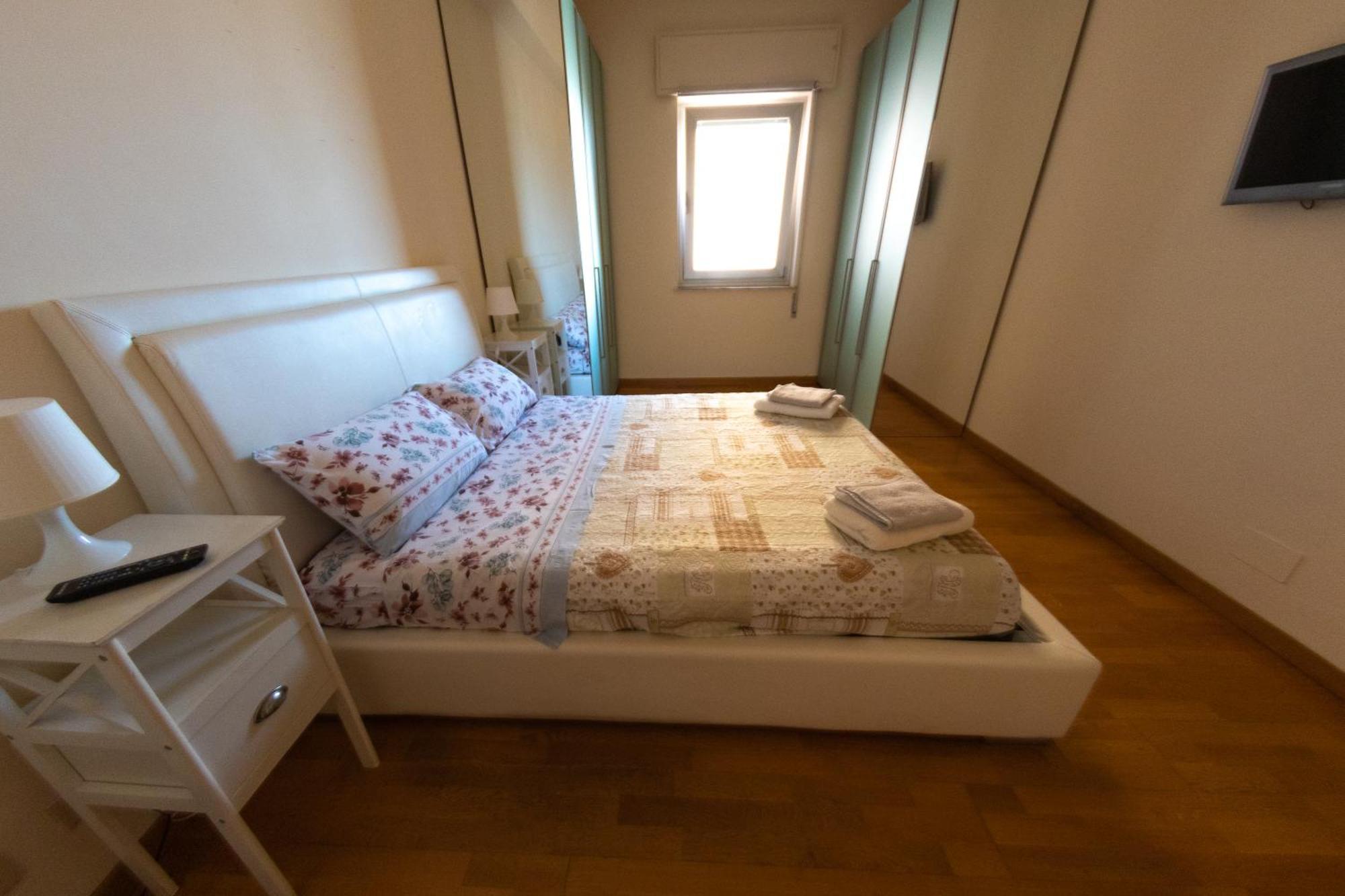 Attico Con Vista Panoramica Διαμέρισμα Λιβόρνο Εξωτερικό φωτογραφία